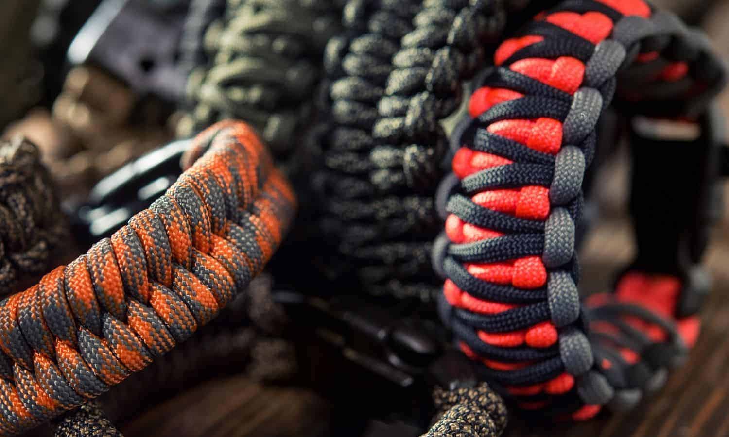 Paracord Snake Knot: How To Make Bracelets, Lanyards, And Keychains