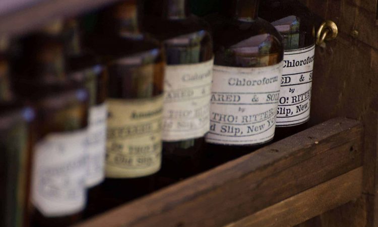how to make chloroform